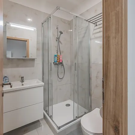 Andel, Smichov Flat, Fresh Bath, Port Ac, Kitchen