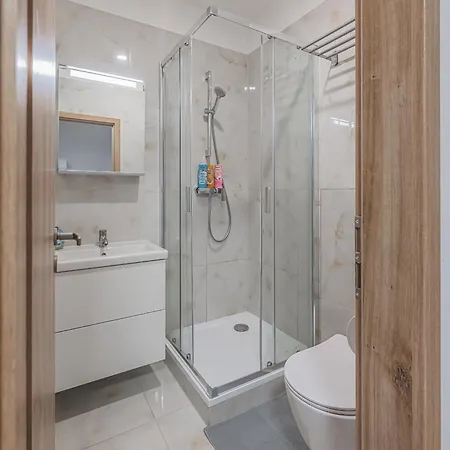 Andel, Smichov Flat, Fresh Bath, Port Ac, Kitchen Appartement *